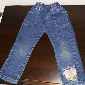 Girls 24 months jeans w/pink stitch & 1 leg design